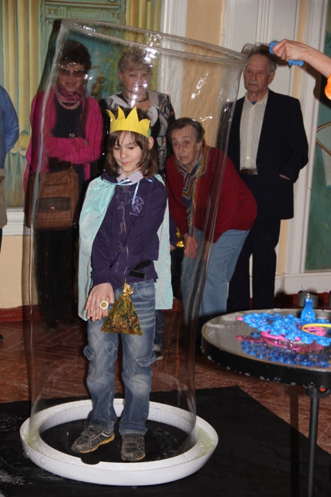 purim141.JPG